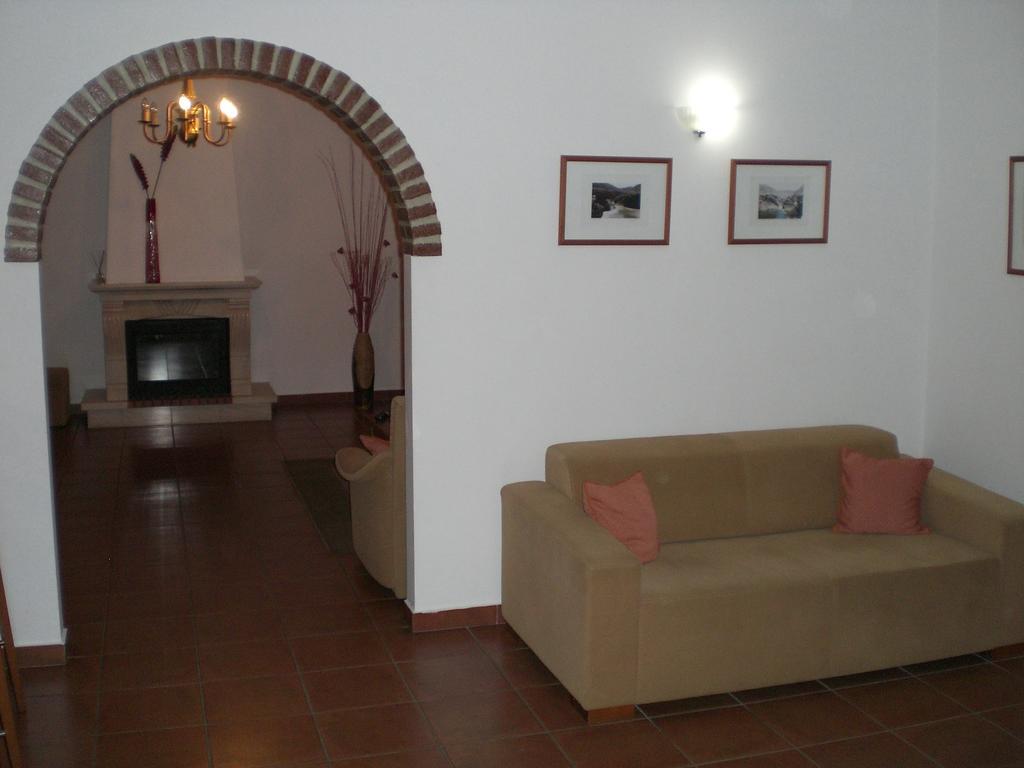 Hotel Pulo Do Lobo Serpa Exterior photo
